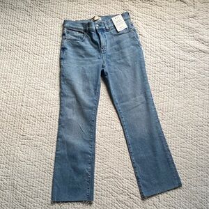 Madewell Mid Rise Kick Out Ankle Jeans with Magic Pockets - Light Wash